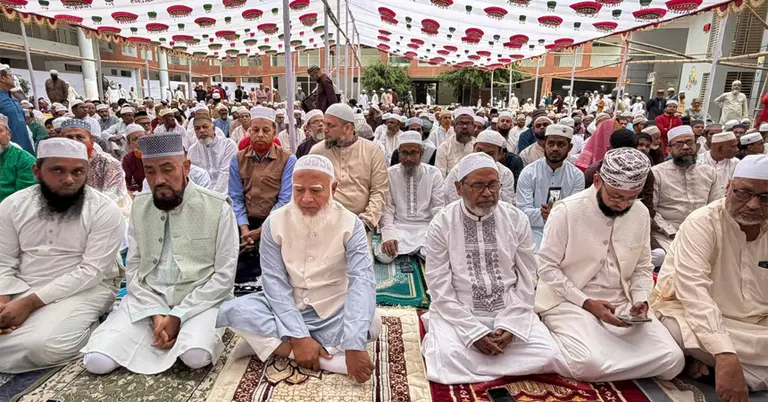 ঈদের নামাজ পড়লেন জামায়াত আমির